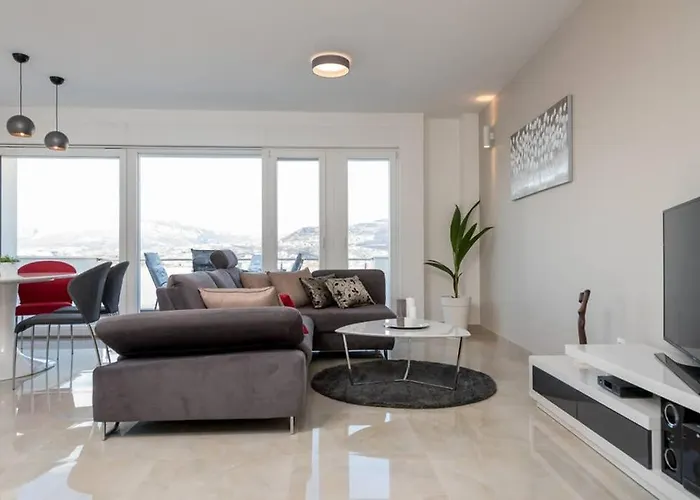 Graf Villa Podstrana